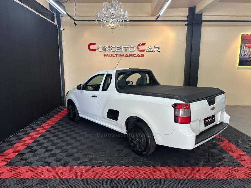 CHEVROLET - MONTANA - 2016/2017 - Branca - R$ 51.900,00