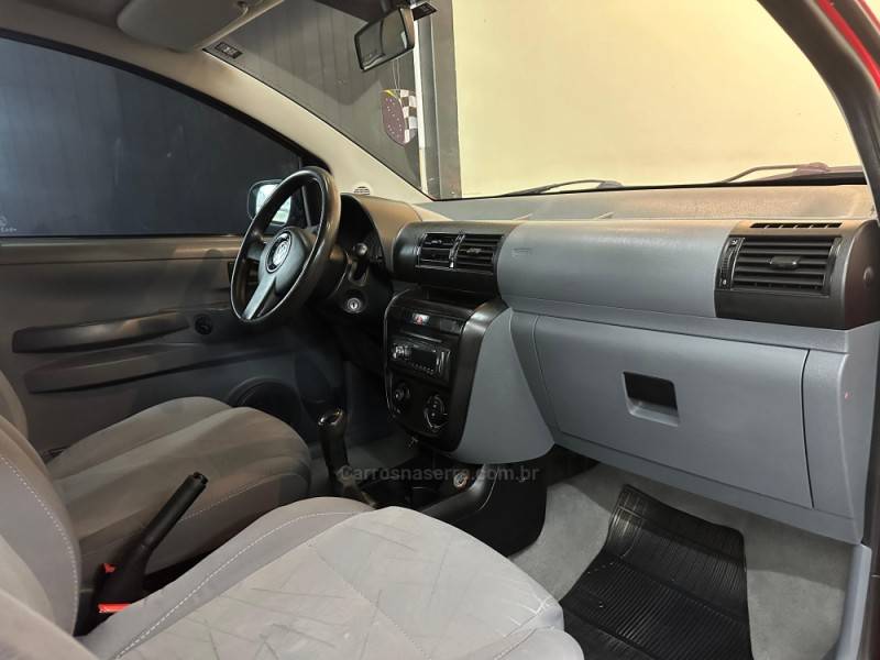 VOLKSWAGEN - SPACEFOX - 2009/2009 - Vermelha - R$ 31.900,00