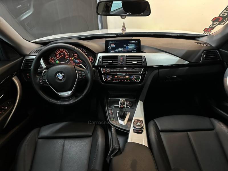 BMW - 320I - 2016/2017 - Branca - R$ 129.900,00