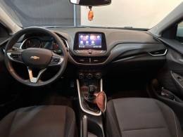 CHEVROLET - ONIX - 2023/2024 - Branca - R$ 77.900,00
