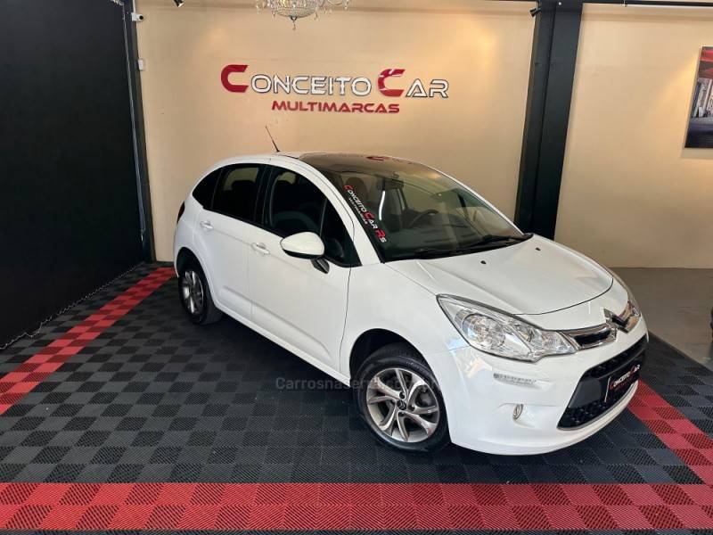 CITROËN - C3 - 2017/2018 - Branca - R$ 49.900,00