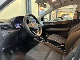 HYUNDAI - HB20 - 2022/2023 - Branca - R$ 65.900,00