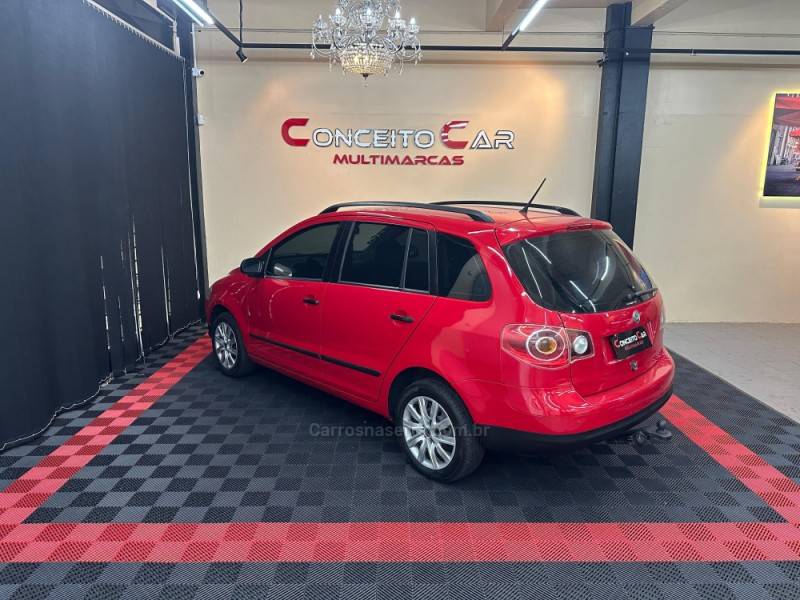 VOLKSWAGEN - SPACEFOX - 2009/2009 - Vermelha - R$ 31.900,00