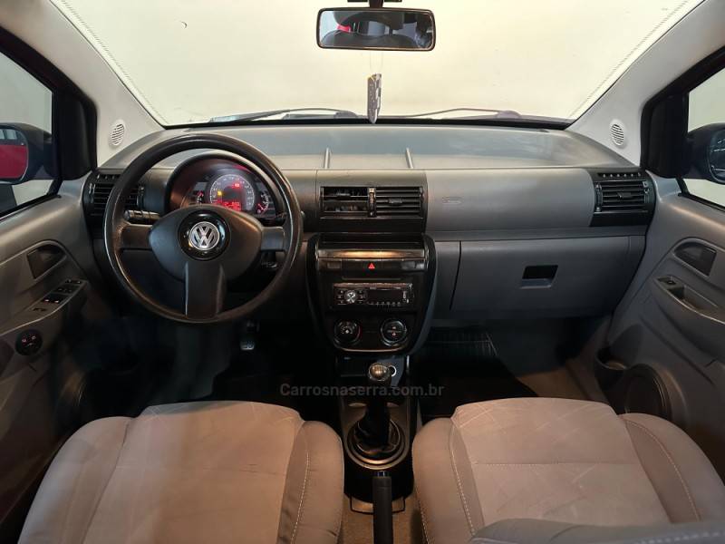 VOLKSWAGEN - SPACEFOX - 2009/2009 - Vermelha - R$ 31.900,00