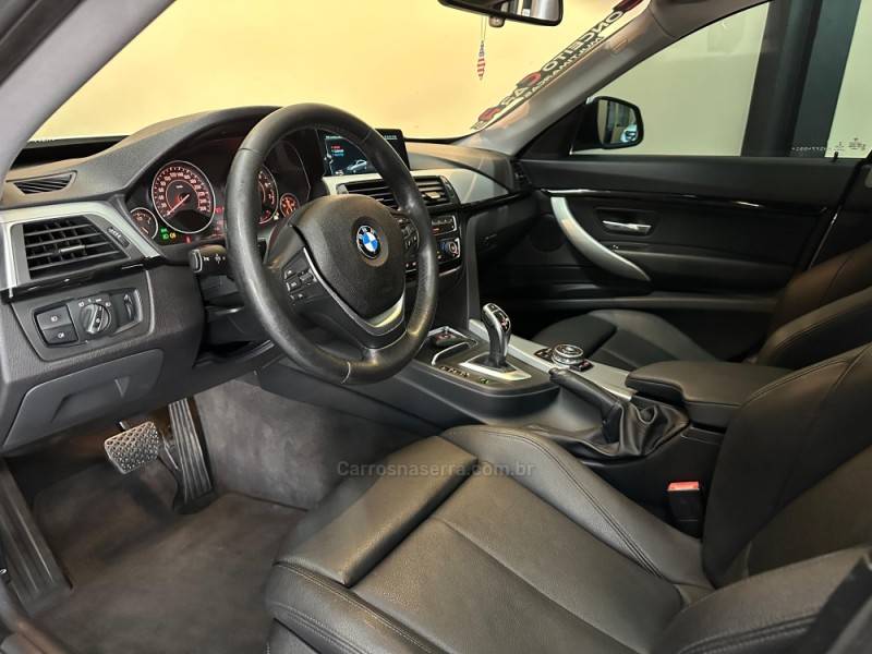 BMW - 320I - 2016/2017 - Branca - R$ 129.900,00
