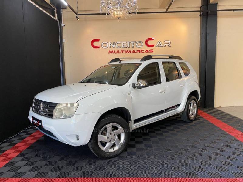 RENAULT - DUSTER - 2012/2013 - Branca - R$ 48.900,00