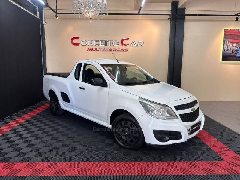 CHEVROLET - MONTANA - 2016/2017 - Branca - R$ 51.900,00