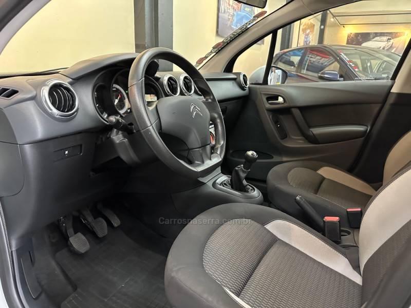 CITROËN - C3 - 2017/2018 - Branca - R$ 49.900,00