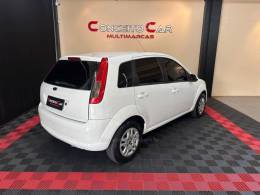 FORD - FIESTA - 2013/2013 - Branca - R$ 34.900,00
